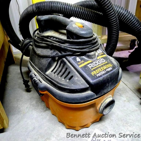 Ridgid 4 gallon 5 HP Wet/Dry Vac Model WD4050 comes with owners manual and hose. Runs.