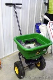 John Deere broadcast spreader comes with a removable see-through cover. Overall in nice shape.