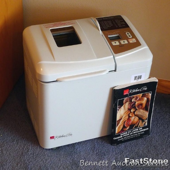 Regal Kitchen Pro bread machine with manual looks in good condition.