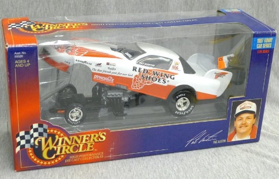 Winner's Circle 1997 Funny Car Series 1/24 scale die cast car featuring Pat Austin and Red Wing