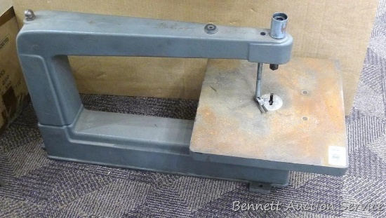 Sears Roebuck model 103.23151 scroll saw arm and platform. Table is 12" square. Arm is 22" long.