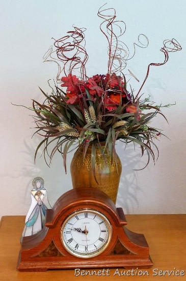 Pretty Linden mantle clock is in good condition, measures approx. 17" wide x 9" high, works; Stained