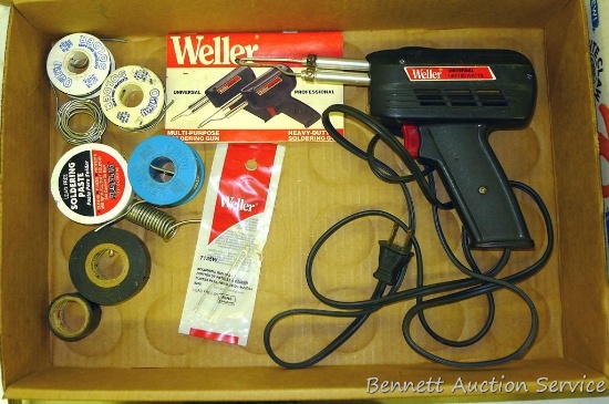 Weller heavy duty soldering gun 140/100 watts. Lot includes soldering paste, solder and extra gun