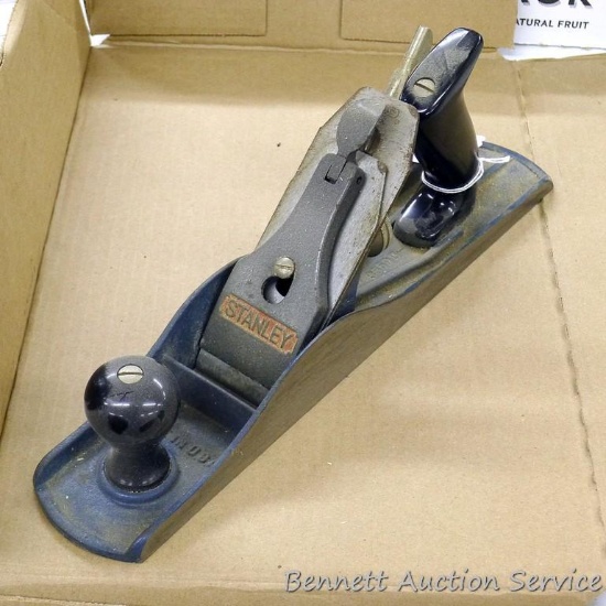 Stanley hand plane No C559B.  In good condition, 14" long.