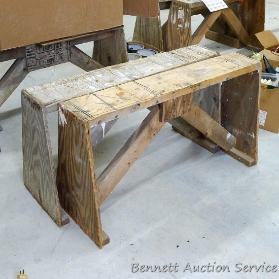 2 Homemade saw horses are 40"x 14" x 7".