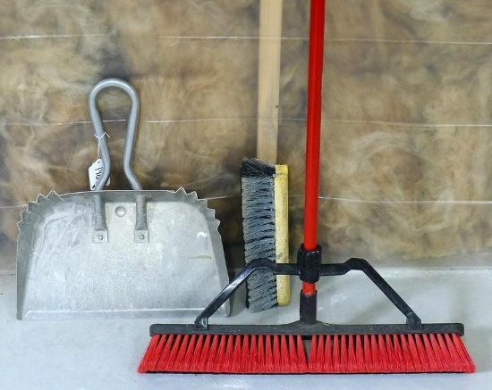 Aluminum industrial dust pan is 16", push broom has a 24" head, more.