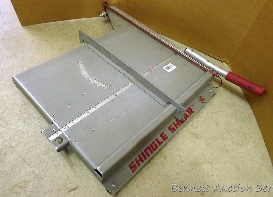 Shingle Shear 40" cutter is 23" x 30" x 4". Cutting edge looks good.