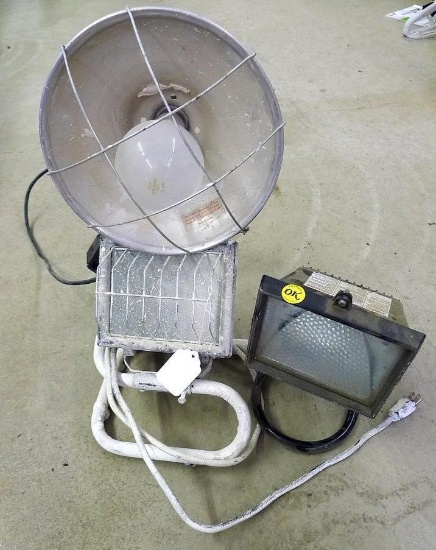 Two halogen work lights, both work; clamp on work light with 300 W bulb, works.