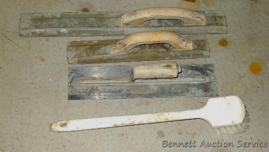 Concrete 16" finishing trowel and 16" and 24" floats.