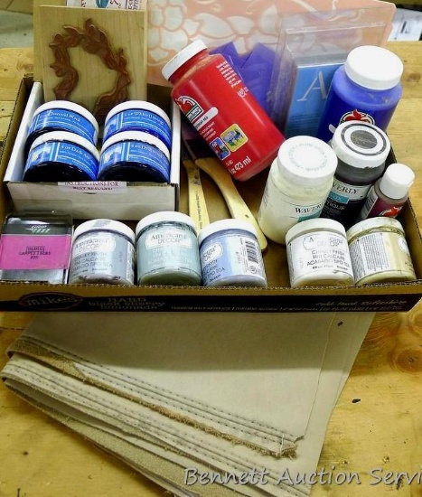 Americana D?cor paint; Chalk Mountain furniture wax; Apple Barrel acrylic paint; carpet tacks; paint