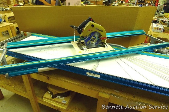 Tapco E-Z Angle extendable Cutting table 17" x 78" with feed rollers. Has rotating slide table that