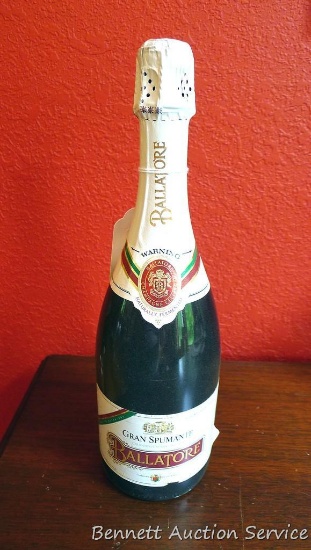 No shipping. 750 ml bottle of Ballatore Gran Spumante.