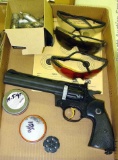 Crosman air gun pistol model 357 shoots .177 pellets; Copperhead BBs; .177 pellets; eye protection