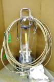 Campbell Hausfeld Paint Pro airless paint sprayer incl spray nozzle, hose and misc. parts, untested.
