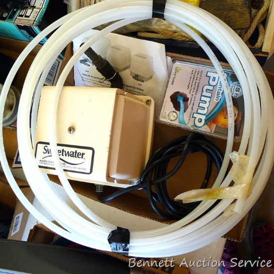 Fountain Pump NIP; Aquatic Eco-System linear piston air pump model SL22; 16" diameter coil of 3/8"OD