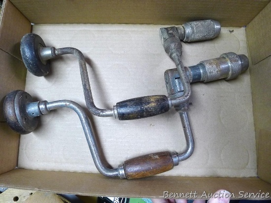 Two vintage ratcheting reversible hand braces, largest is 15" long.