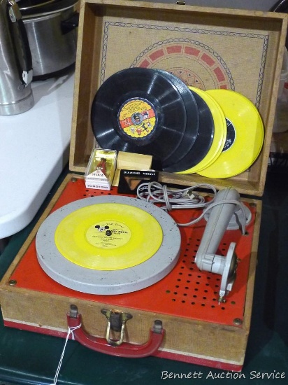 Vintage Electric Phonograph Model 6 is in good shape, comes with extra needles, seven Golden Records