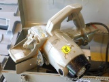 Rockwell Heavy- Duty Porta-Plane with manual, box, and wrenches. Plane works, and is model 126. Box