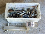 U-Haul hitch, max. load 3,500 lbs, tongue wt. 350 lbs.; bolts, washers and more.