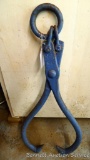 Logging tongs about 26