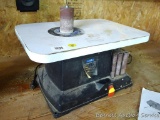 Wilton Oscillating Spindle Sander is model No 99179. Runs and comes with manual and 6 sanding