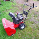 Murray 5 hp snow blower with 24