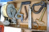 T1000A trailer winch. Winch has a max line pull of 1000 lbs 1st layer and 500 lbs full drum. Hitch