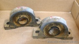 Pair of Pillow Blocks Seal Master NP 23 have a 1-7/16