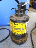 Simer Geyser II submersible utility pump, seller says it runs. Model 2305. Pump is suitable for