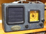 Reproduction Thomas radio from the Millennium Series. Model No. TPC-2010 C. Radio turns on, takes 4
