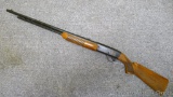Daisy Heddon Model 572 Field Master pump or slide action BB gun is made to look like a .22 rifle.