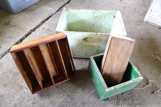 Delightful rustic wooden boxes. Largest is 17".