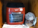 Power Air Fryer Oven looks to be in good condition, comes with accessories as pictured. Display