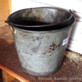 Galvanized steel bucket is 11