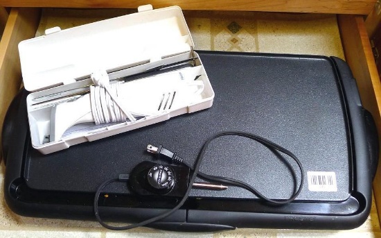 Presto griddle is 12" x 24"; Hamilton Beach electric knife in storage case.