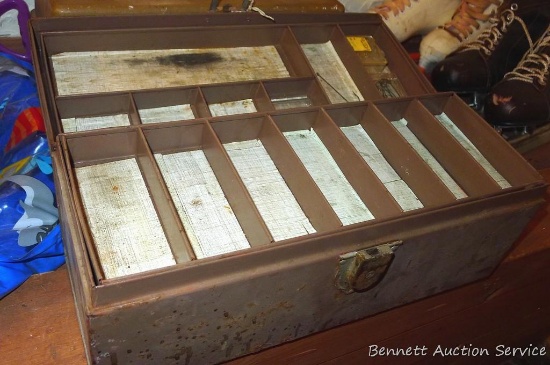 Nice old 16" steel tackle box with lift out trays. No hinges to bind.