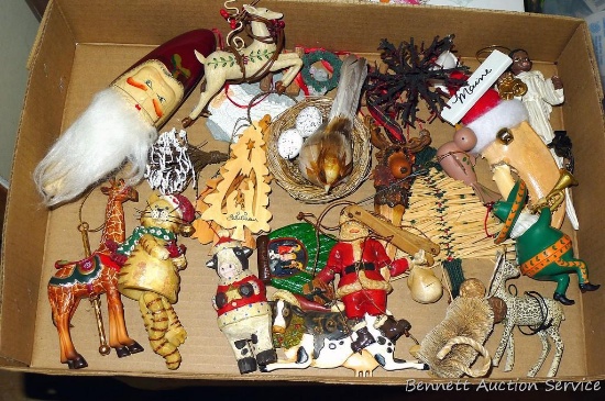 Christmas ornaments up to approx. 7".