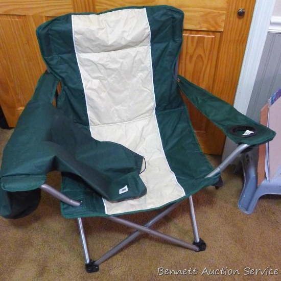 Nice larger sized bag chair, one tear noted.