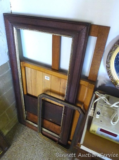 Four picture frames - largest is 4' x 25".