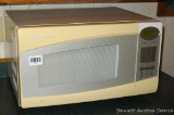 Sharp Carousel microwave oven model R-308JW-F is 20-1/2