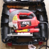 Skil orbital jig saw, Model 4480. Variable speed, four position cut control, quick change blade