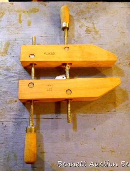 Grizzly 12" parallel wood clamp