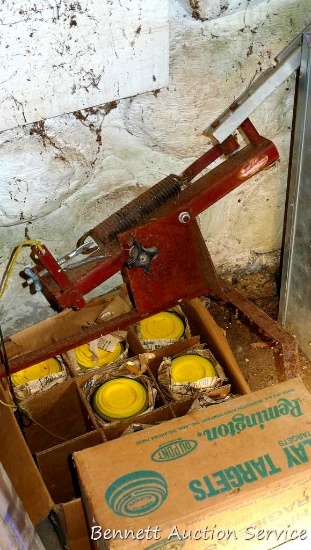 Trius Birdshooter clay pigeon thrower and two boxes of Remington clays. Trap thrower is model O and