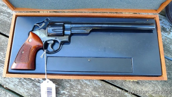 Smith & Wesson Model 29-3 double action revolver in .44 Magnum. 10-1/2" barrel has a bright bore