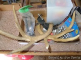 Fire starters, blaze orange streamer, rattling antlers, bow holder, more. Antlers are about 14