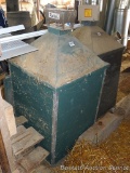 Deer feeder with Smart Timer by Kenco. Bin measures about 25