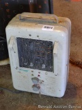 Comfort Zone space heater, heats. 15
