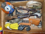 Elastic strapping; partial ratchet strap; tin snips; water nozzle; 4-1/2