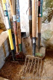 Craftsman and other rakes, fork, and spade shovels. Handles are marked Craftsman, Do it Best,