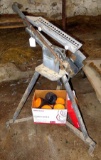 Outer clay pigeon thrower is perfect for learning trap shooting. Thrower sticks into ground for